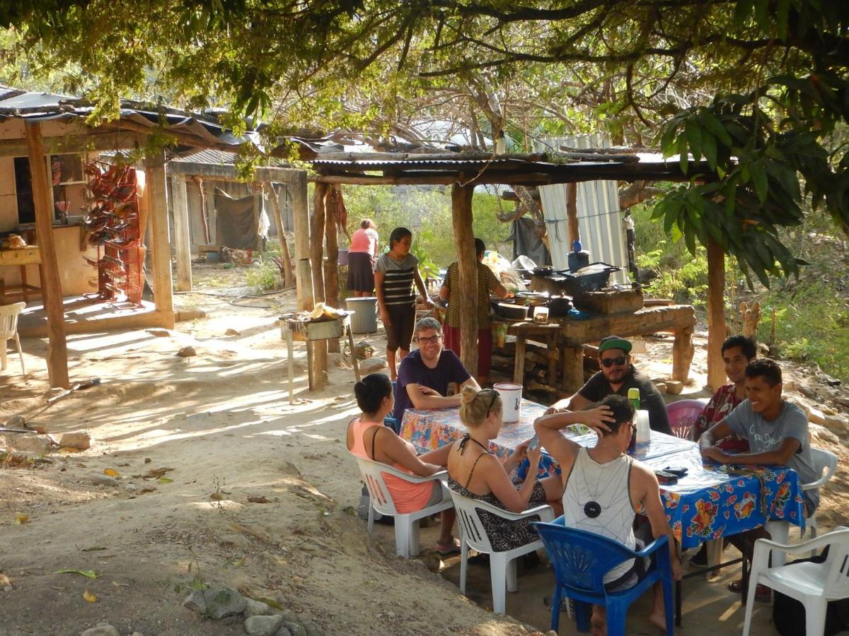 Tower Bridge Hostel Puerto Escondido  Luaran gambar