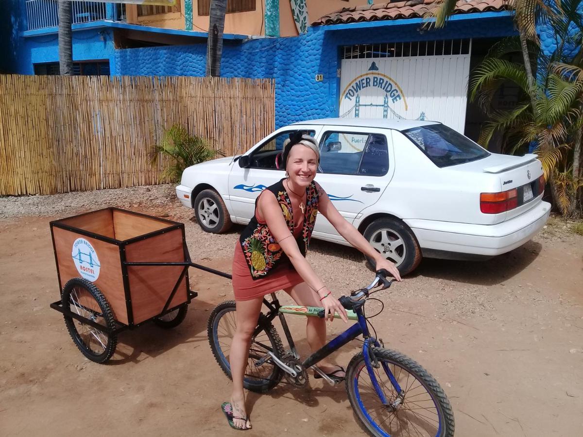 Tower Bridge Hostel Puerto Escondido  Luaran gambar